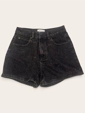 Princess Polly Washed Black Tropicana High-Rise Denim Shorts Size 4 NWT